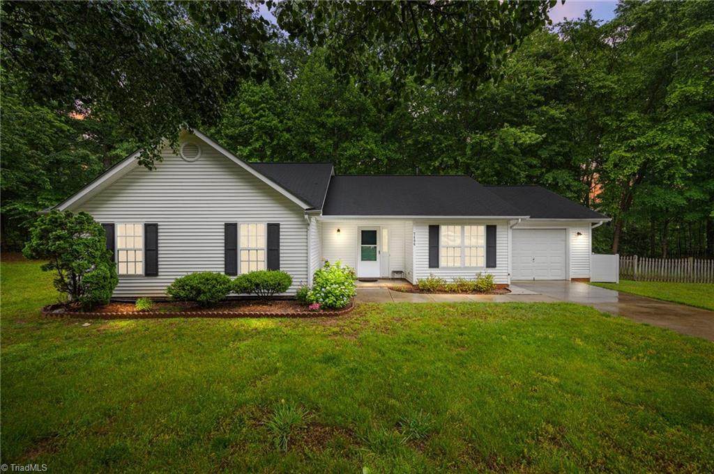 7406 Merry Oaks Court - Photo 1
