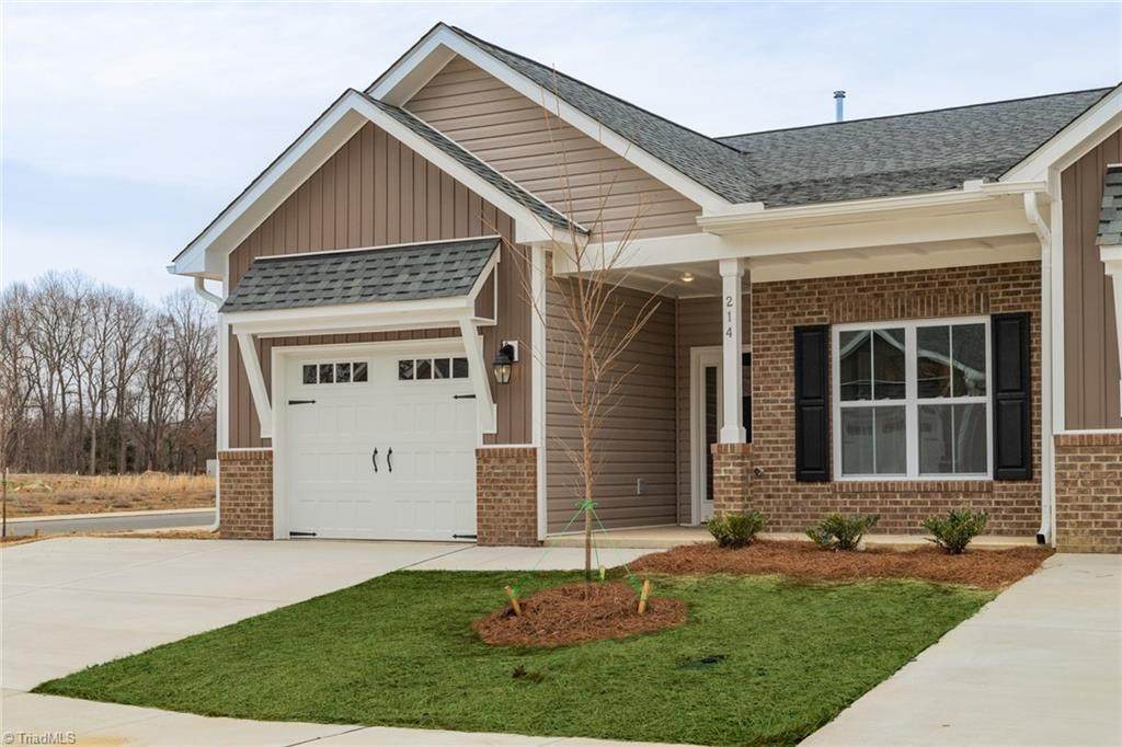 206 Cason Drive - Photo 1