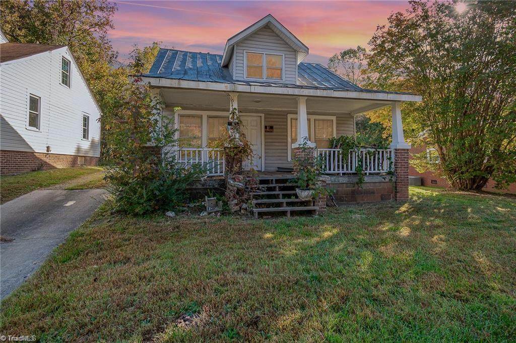 1053 Scales Street - Photo 1