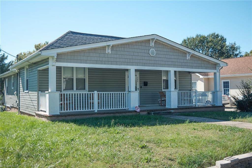504 Sprague Street - Photo 1