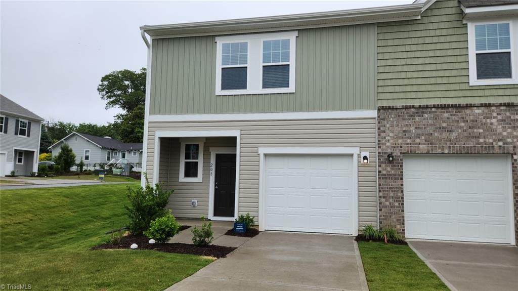 208 Ahava Way - Photo 1