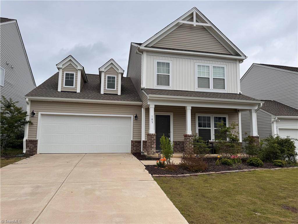 103 Centerpiece Drive - Photo 1