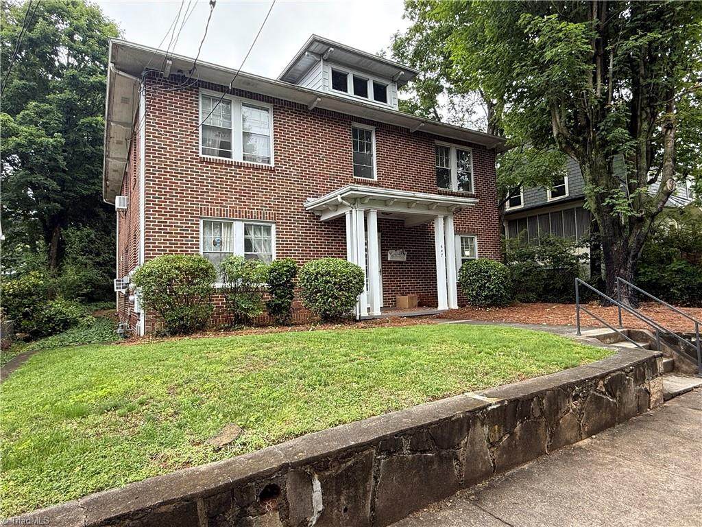 647 Irving Street - Photo 1