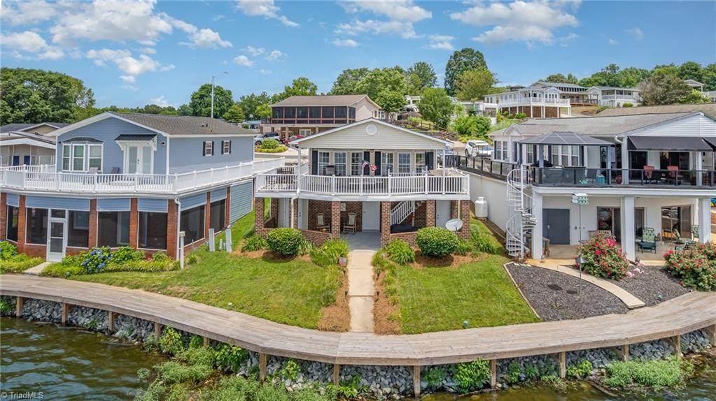 141 Badin Lake Circle - Photo 1
