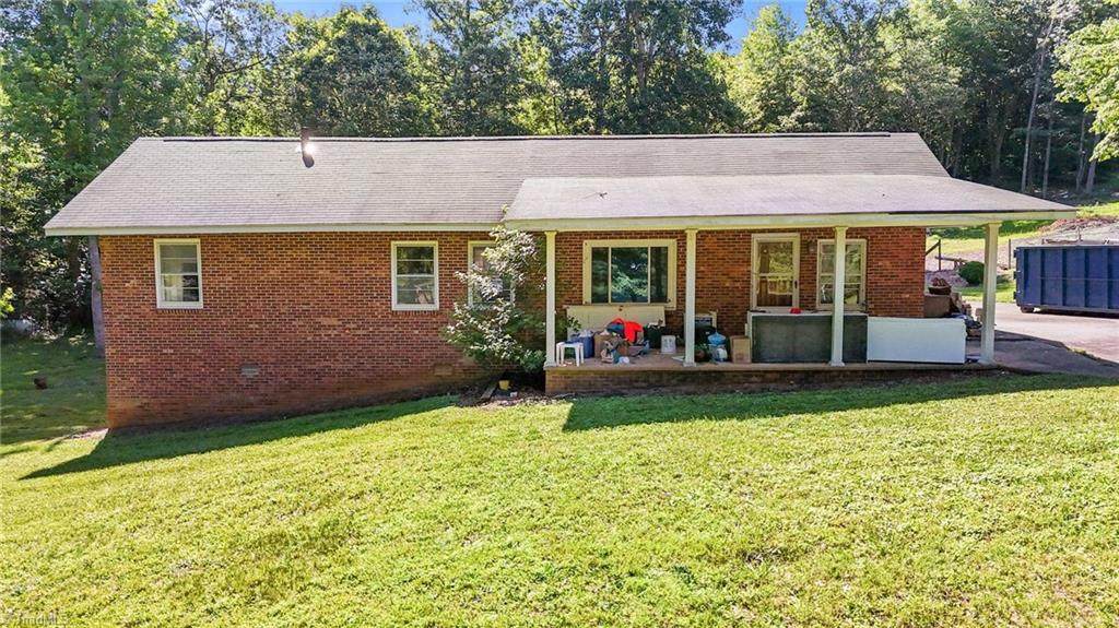 6172 Chaucer Trail - Photo 1