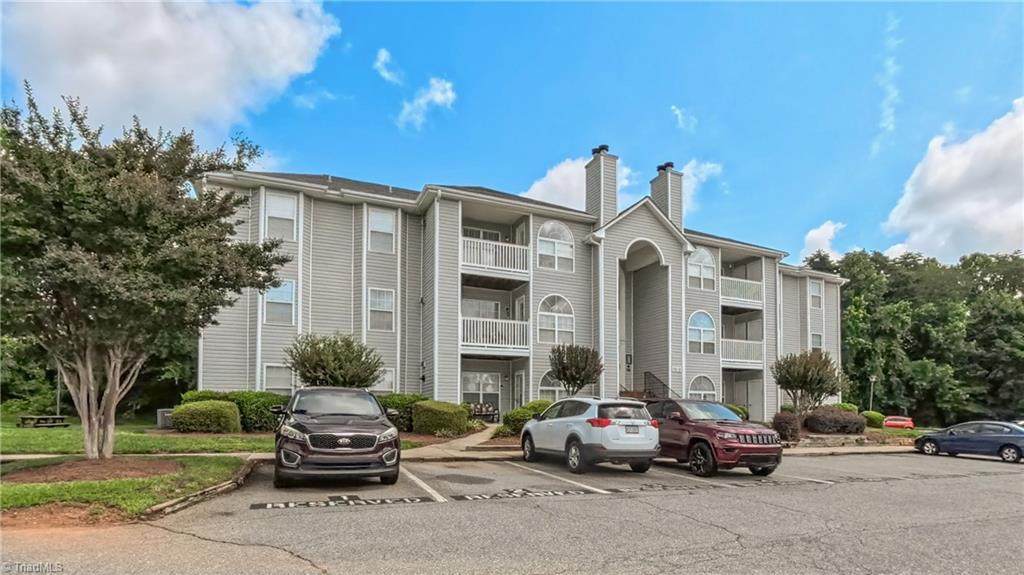 5010 Lawndale Drive - Photo 1