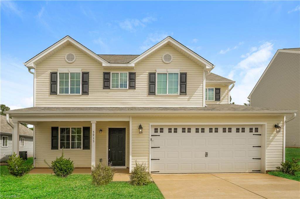3915 Bissett Way - Photo 1