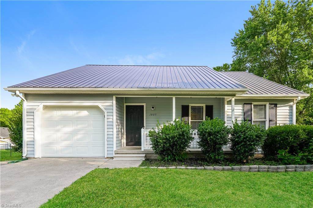 1805 Greencedar Lane - Photo 1