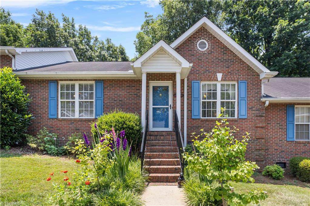 222 Walker Avenue - Photo 1