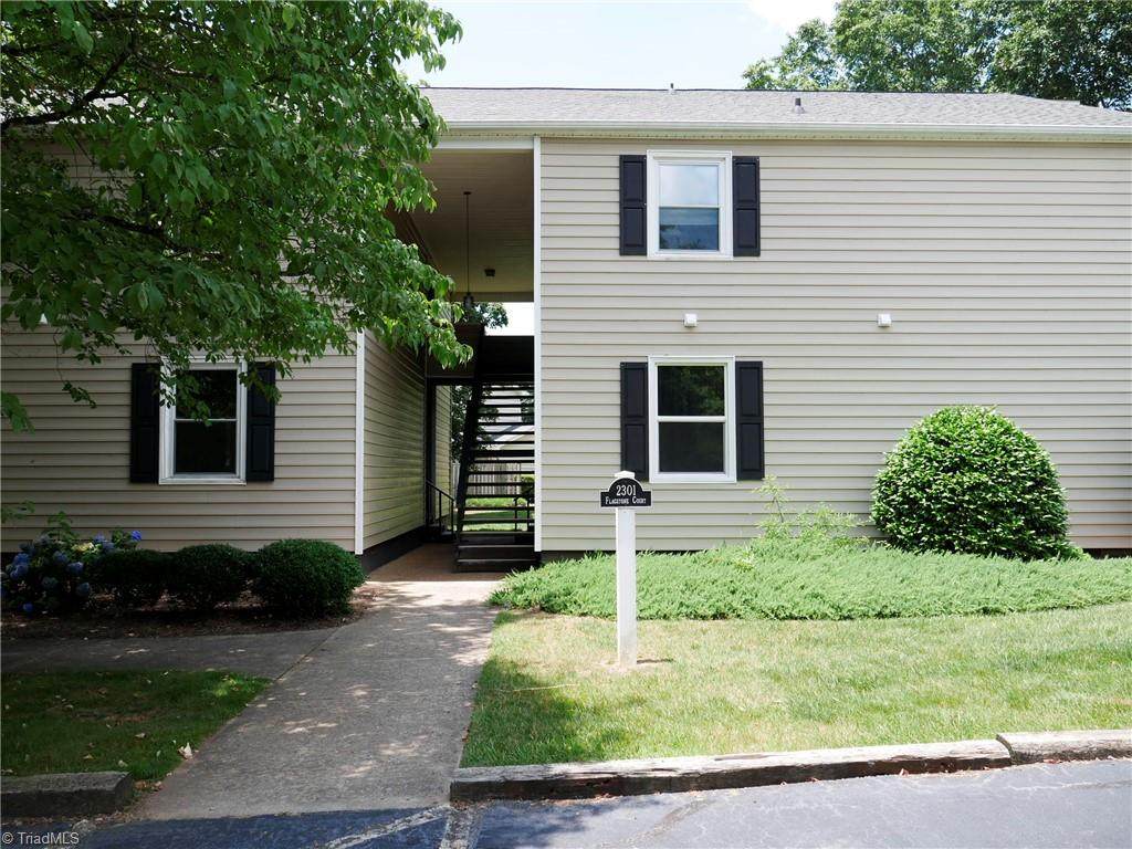 2301 Flagstone Court - Photo 1