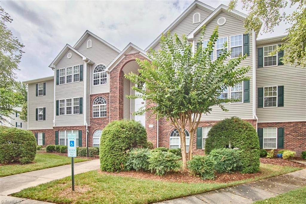 423 Scholastic Drive - Photo 1
