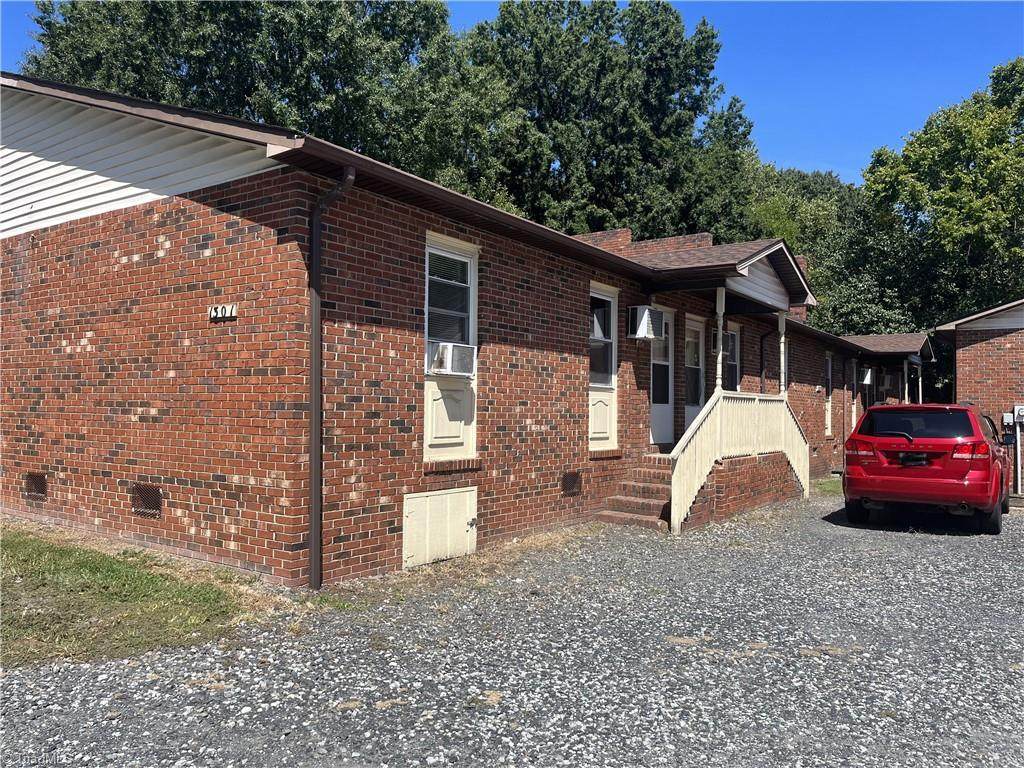 1303 Green Drive - Photo 1