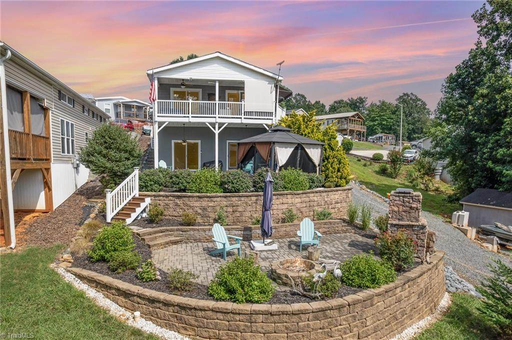 132 Eagle Drive - Photo 1