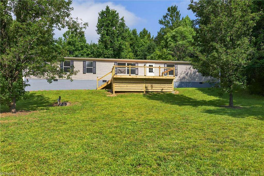 145 Oak Grove Drive - Photo 1