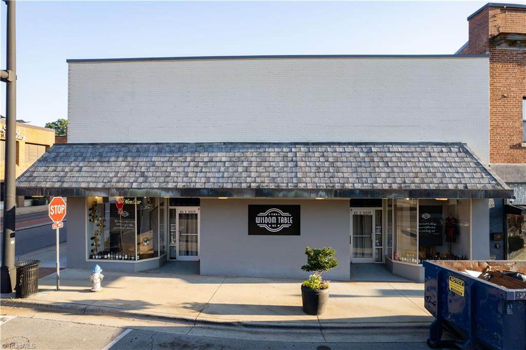 101 Main Street - Photo 1