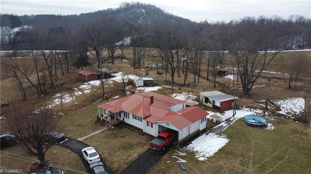 1398 Simpson Mill Road - Photo 1