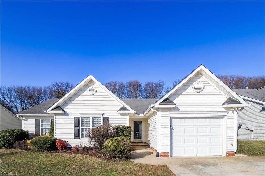 125 Braeburn Drive - Photo 1