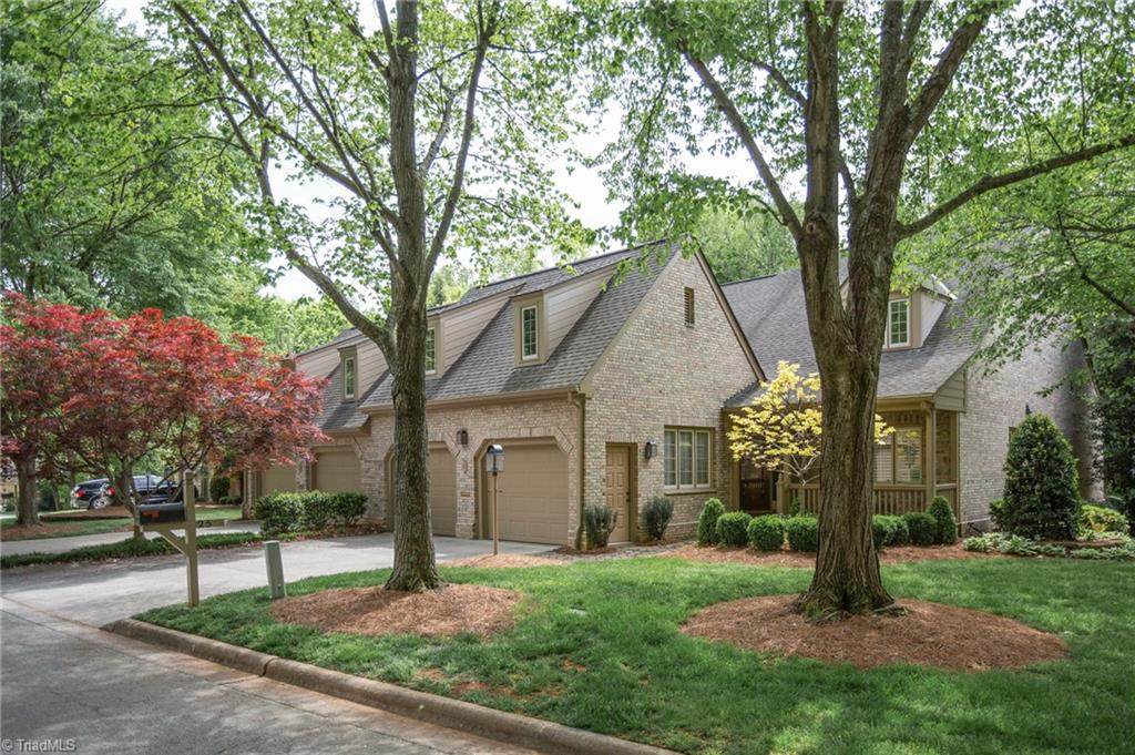 25 Lands End Drive - Photo 1