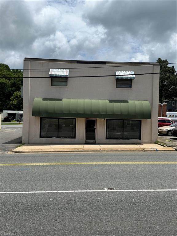 1127 Fayetteville Street - Photo 1