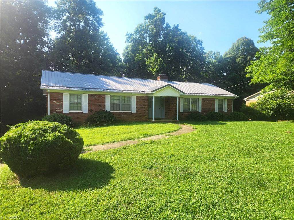 1505 Turfwood Drive - Photo 1