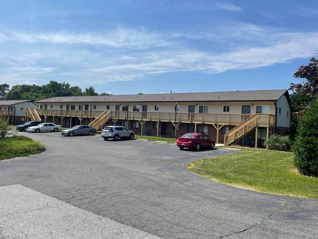 1002 Salisbury Street - Photo 1