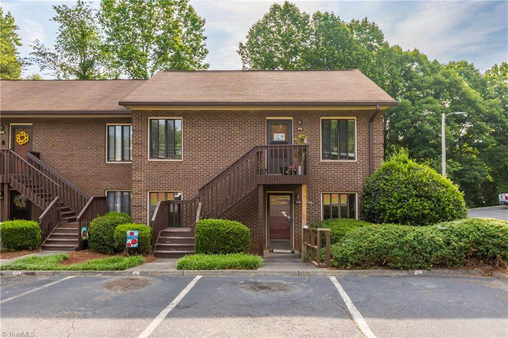 216 Ridge Forest Court - Photo 1