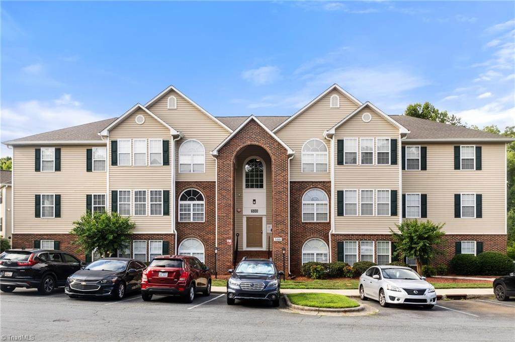 533 Mill Pond Drive - Photo 1