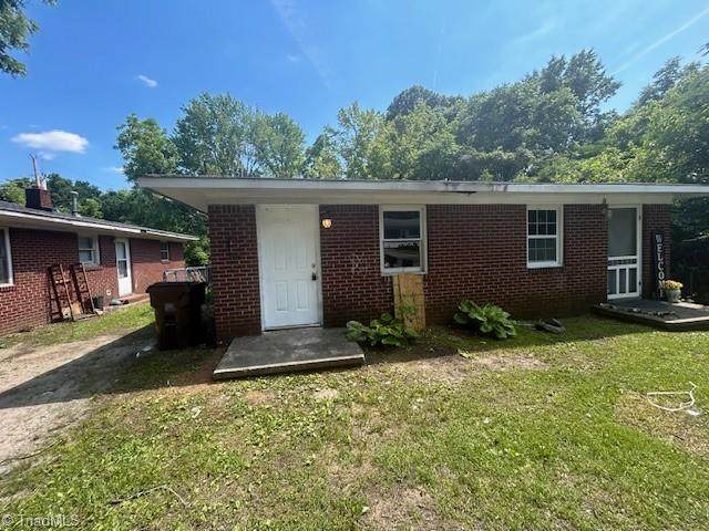 1006 Anderson Place - Photo 1