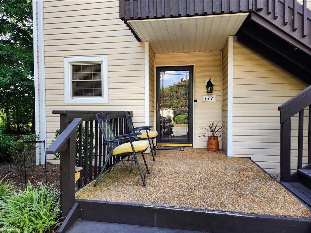 177 Driftwood Lane - Photo 1
