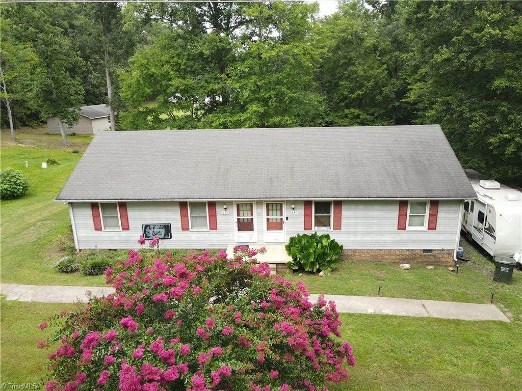 652 Glendale Drive - Photo 1