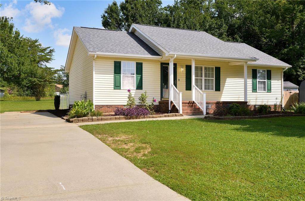 1461 Durham Meadows Drive - Photo 1