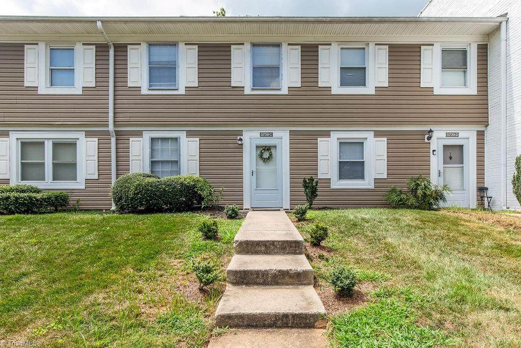 5739 Bramblegate Road - Photo 1