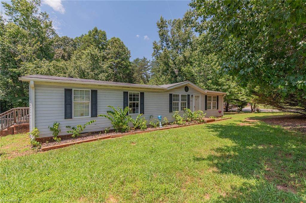 245 Rolling Meadows Drive - Photo 1
