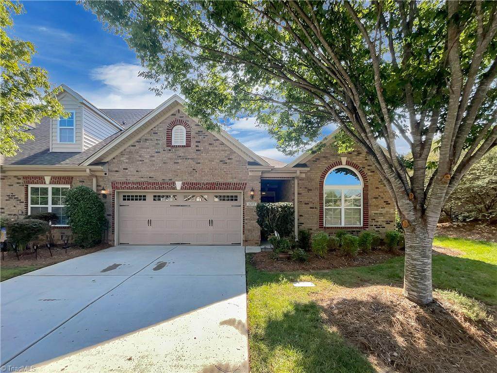 5272 Esher Drive - Photo 1