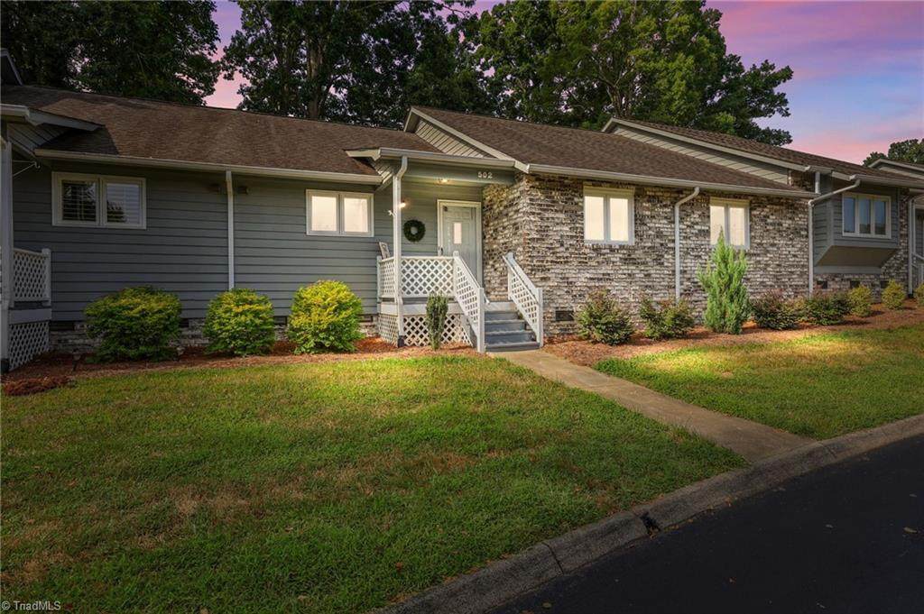 502 Wellington Hills Circle - Photo 1