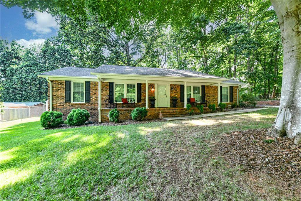 4801 Sweetbriar Road - Photo 1
