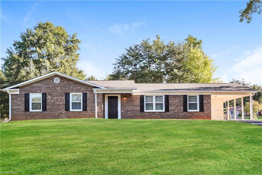 310 Rolling Hills Lane - Photo 1