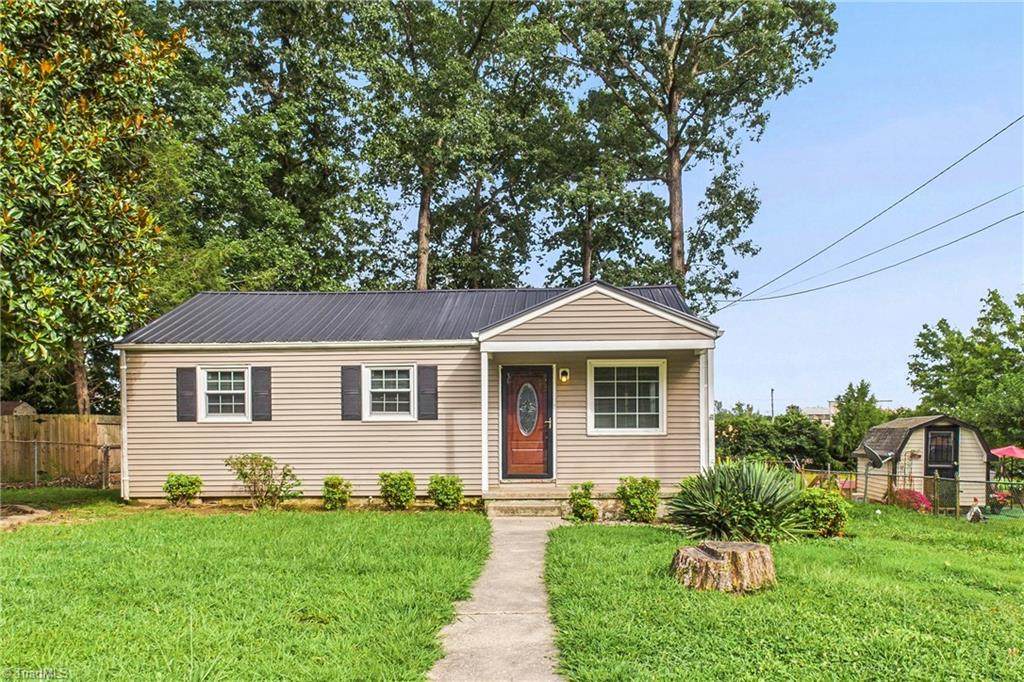2913 Wildwood Drive - Photo 1