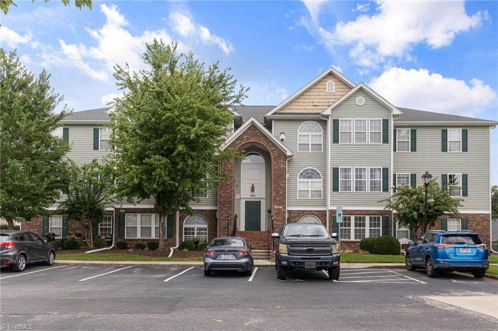 3491 Forestdale Drive - Photo 1