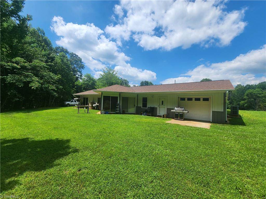 59 Pear Tree Lane - Photo 1