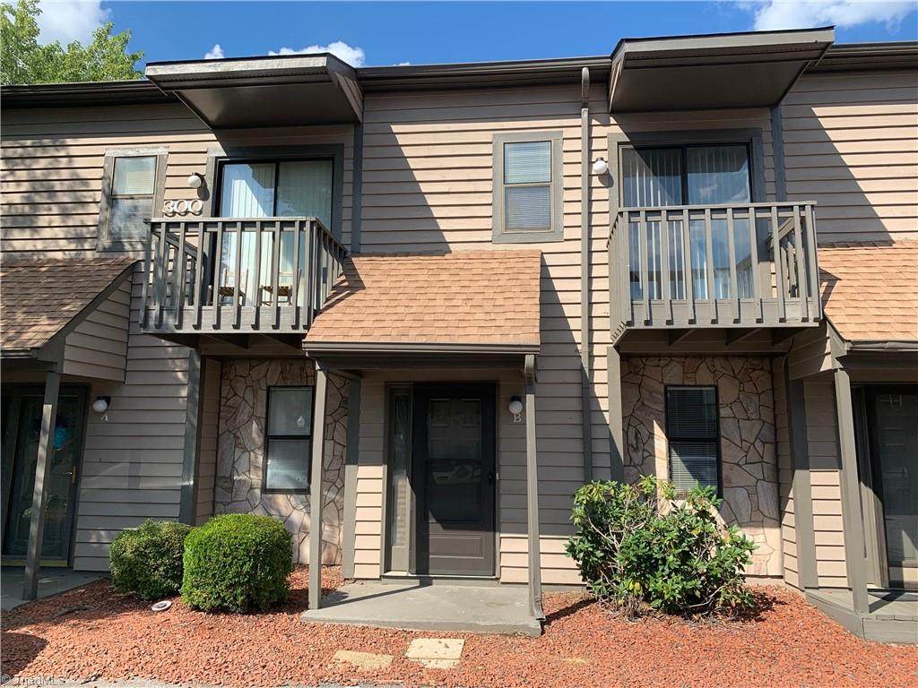 300 Vista Circle - Photo 1