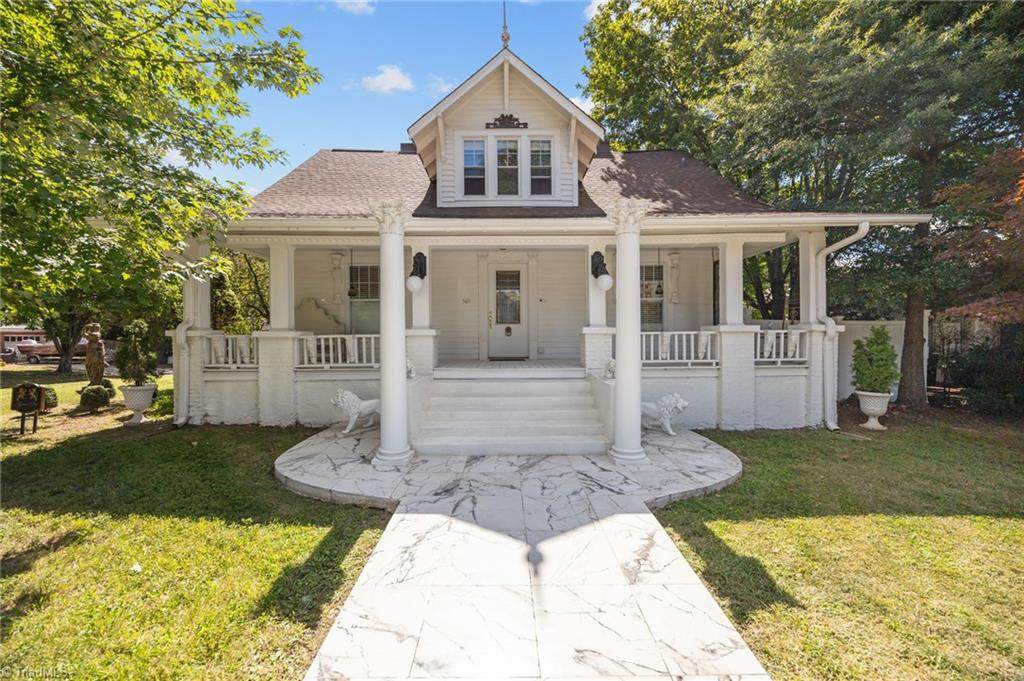 501 2nd Avenue - Photo 1