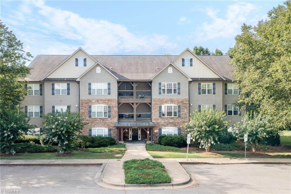4732 Tatton Park Circle - Photo 1