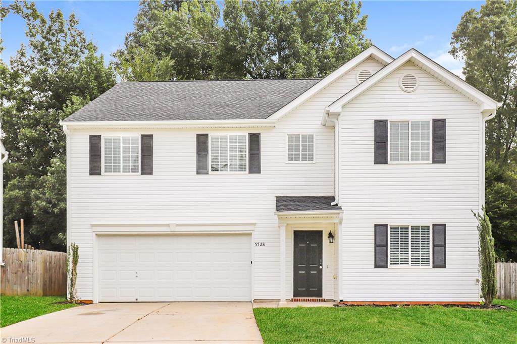 5728 Hiddenlake Drive - Photo 1