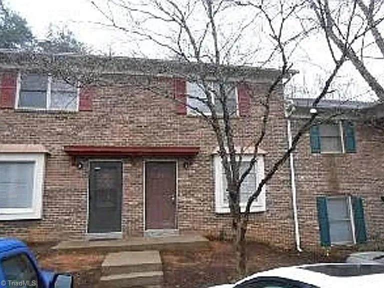 218 Royal Forest Court - Photo 1