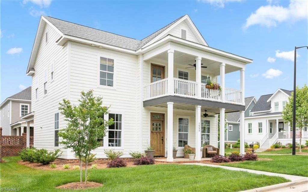 1553 Autumn Park Circle - Photo 1