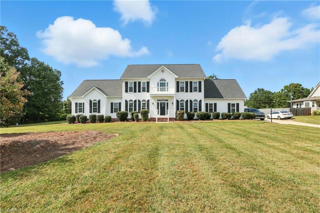 6905 Wicklow Drive - Photo 1