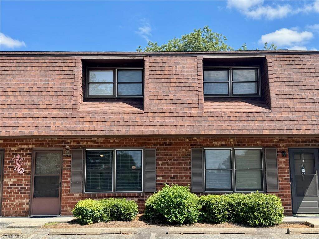 214-C 5th Street - Photo 1