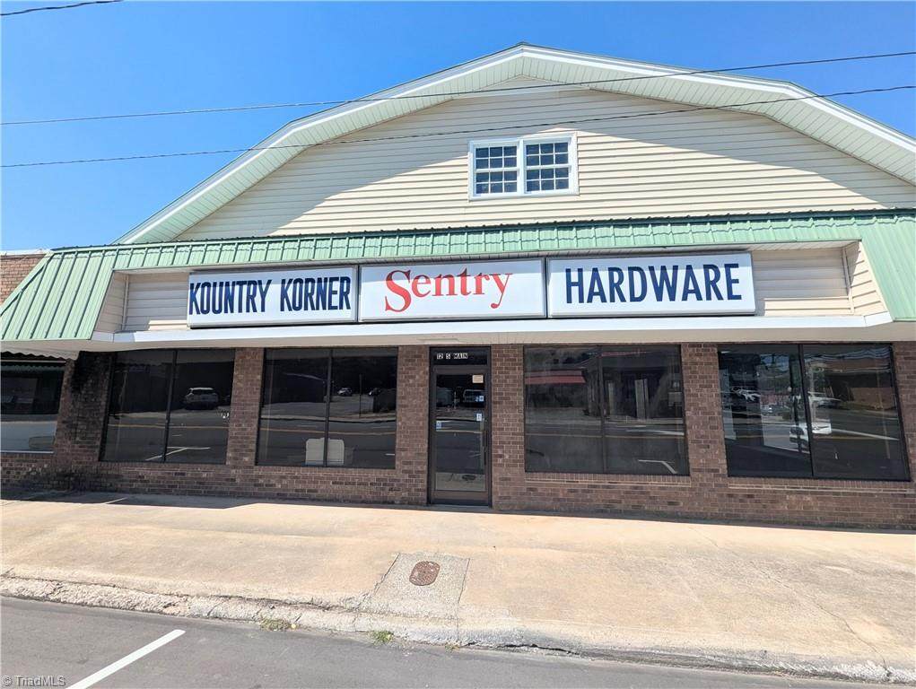 12 Main Street - Photo 1