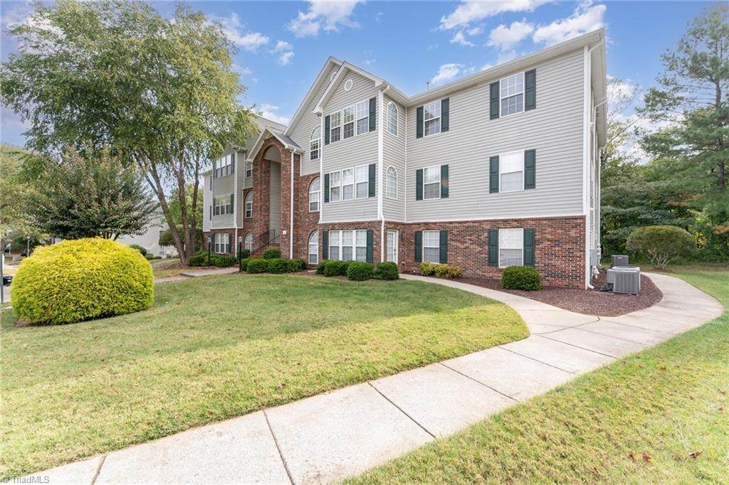 331 Scholastic Court - Photo 1